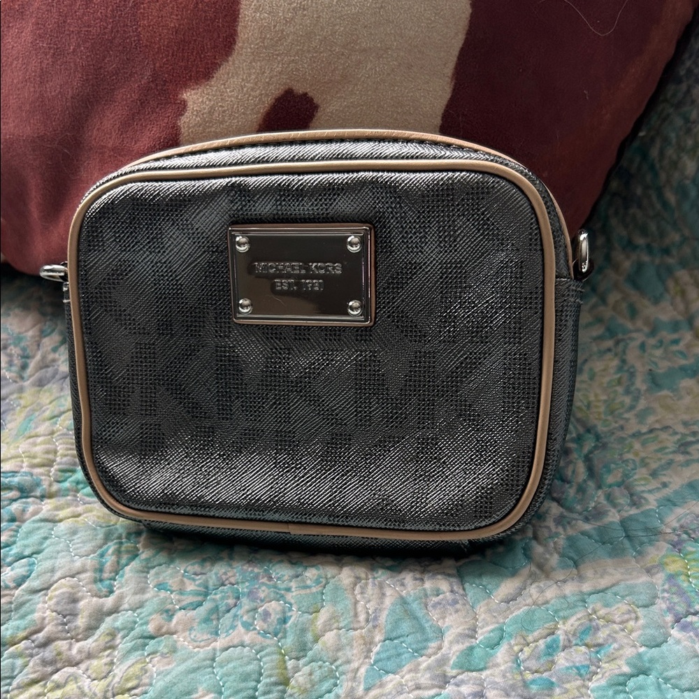 Michael Kors Gray and Tan crossbody